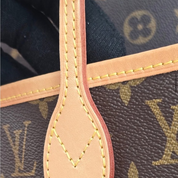 Authentic Louis Vuitton neverfull mm - Picture 3 of 13